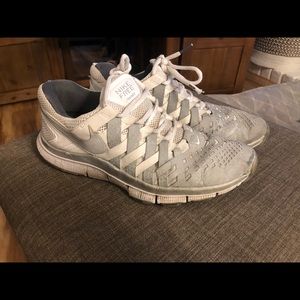 Nike free trainer 5.0